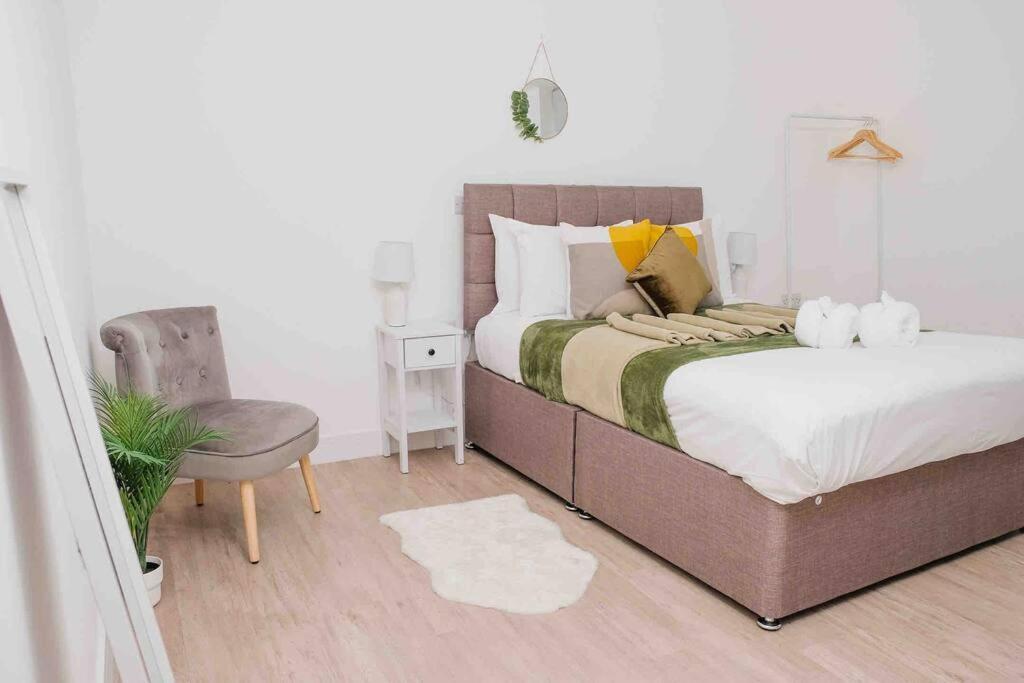 Апартаменты Garden Of Eden 1 Bedroom Flat In Fishponds